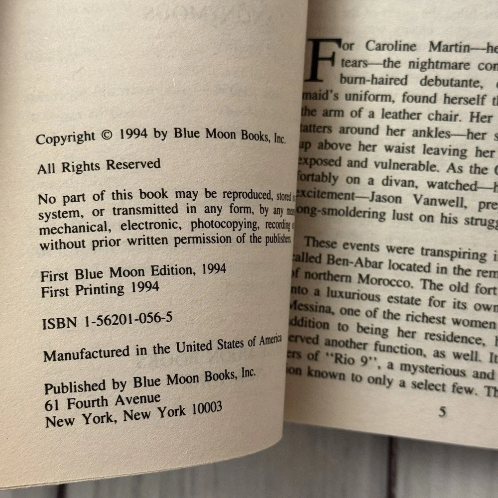 The Captive's Journey by‎ Anonymous Adult Erotic Smut Paperback 1994 1st Edition